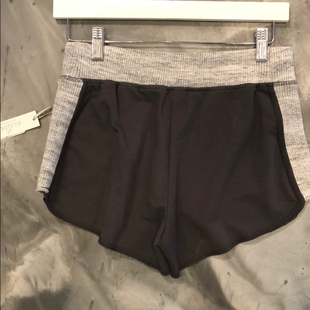 Sundays Bedford short slate